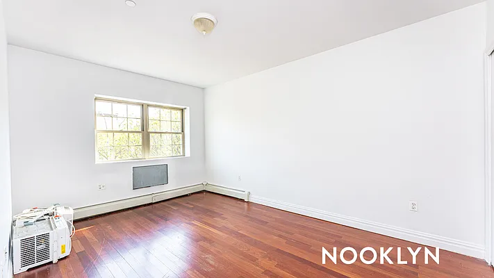 Rented by Nooklyn NYC LLC | media 22