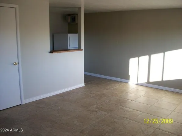 1038 E El Caminito Dr APT 3, Phoenix, AZ 85020