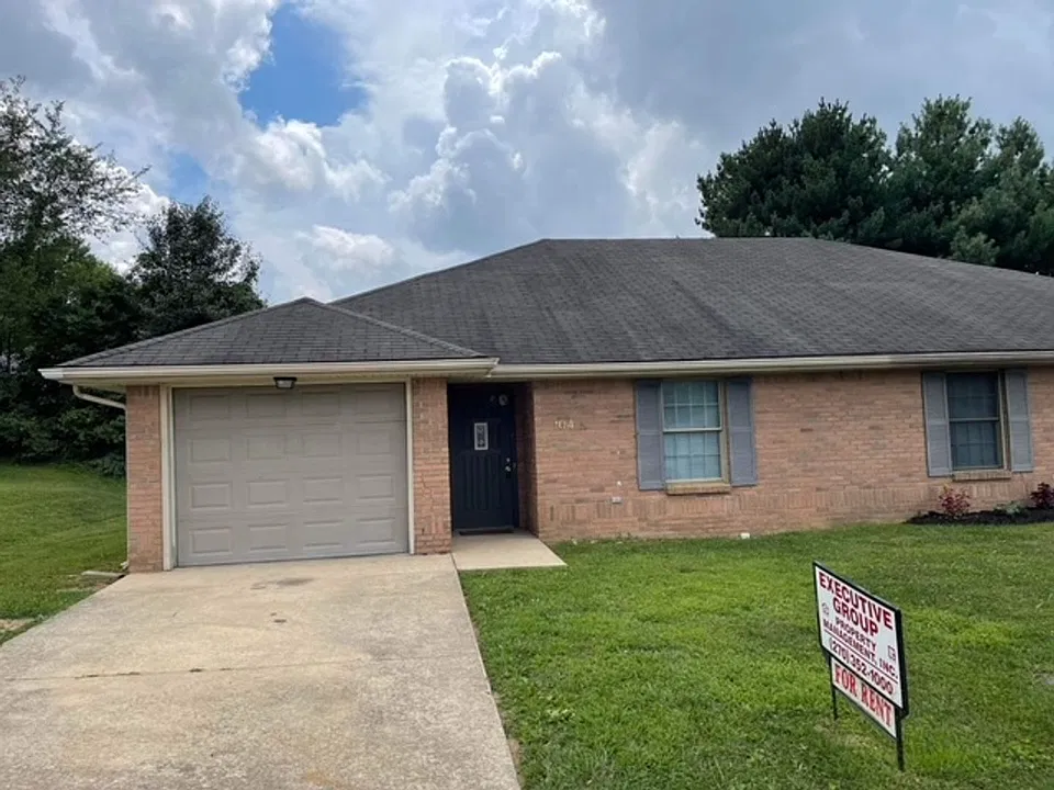 104A Cottage Cir