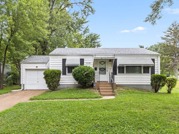 1119 Laire Dr, Saint Louis, MO 63137