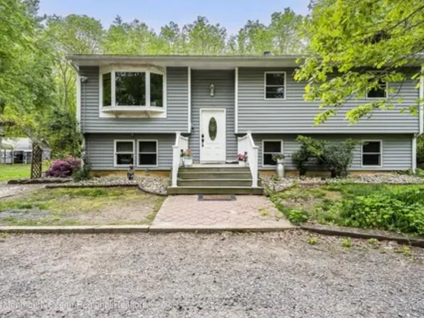 404 Chandler Rd, Jackson, NJ 08527