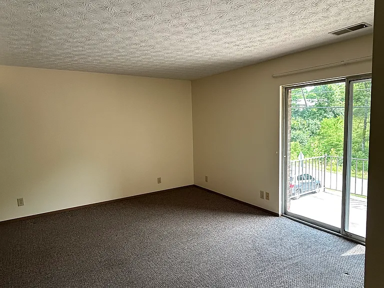 8255 Tollgate Rd #13 — Photo 4