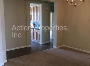 7915 Opal Station Dr, Reno, NV 89506