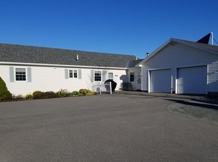 918 Essex St, Bangor, ME 04401