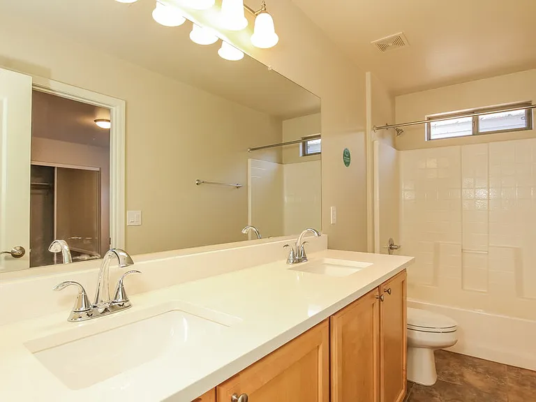 4361 E Selena Dr — Photo 15