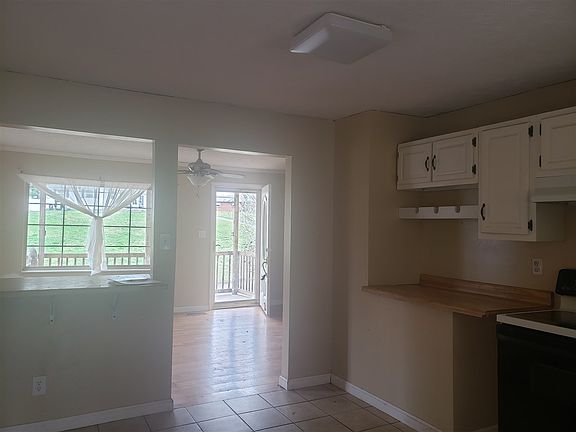 5th image of 543 Brady Dr