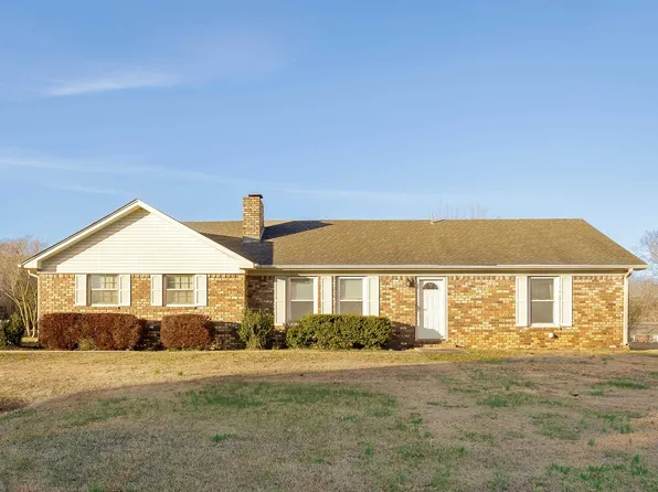 130 County Road 576, Rogersville, AL 35652