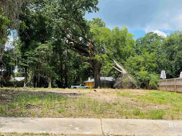 1620 Zack Logan Ave W #1, Mobile, AL 36609