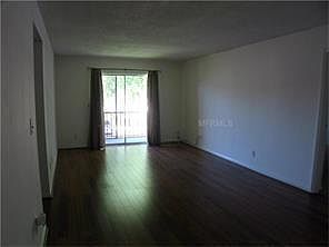 3rd image of 801 Russell Ln APT 254