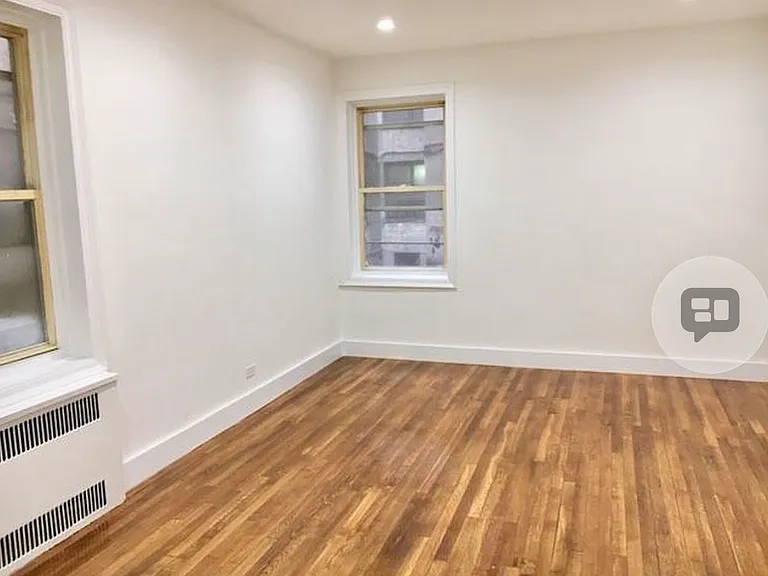 280 Ocean Pkwy #1V — Photo 2