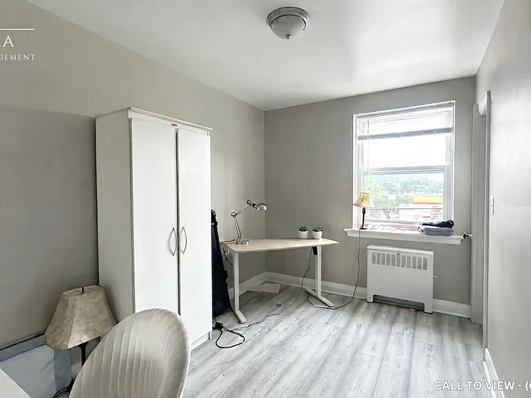 1007 Adelaide St N #10 — Photo 7