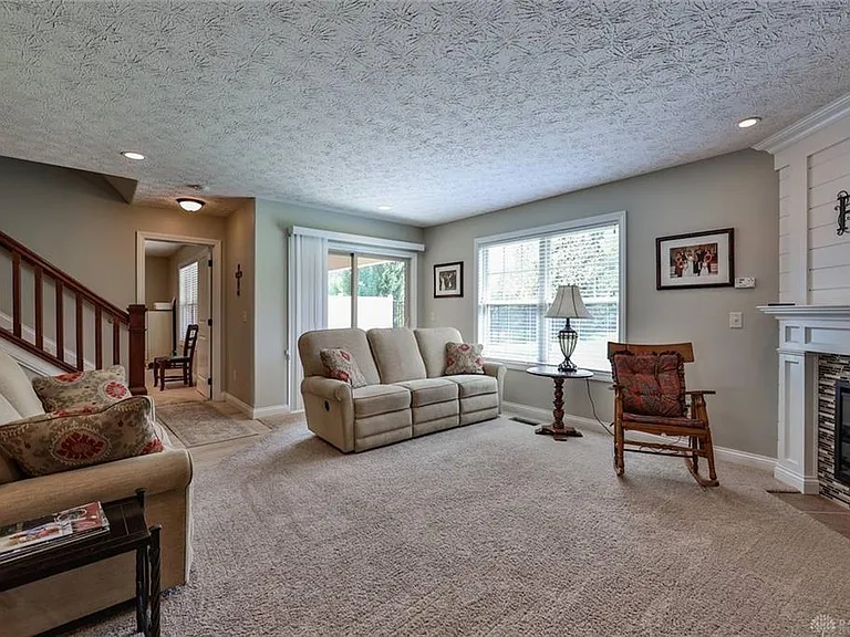 564 Cider Mill Way — Photo 4