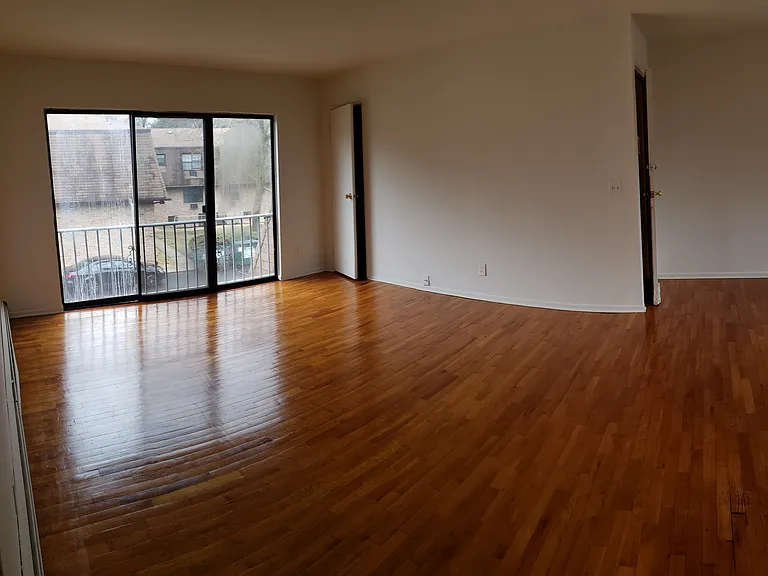 101-107 Bellgrove Dr #3B — Photo 5
