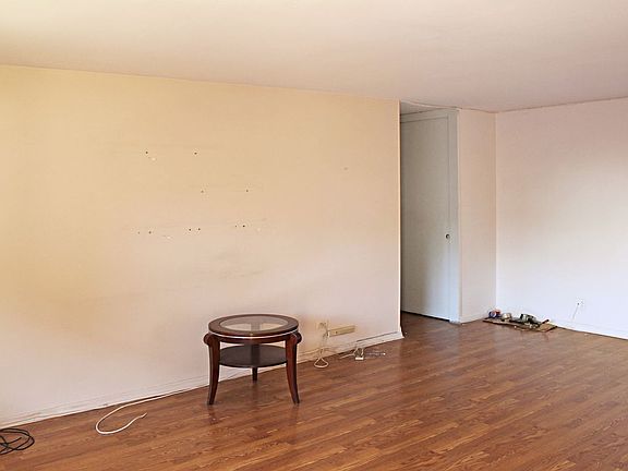 5th image of 460 Neptune Ave APT 12L