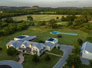 146 Metzger Rd, Fredericksburg, TX 78624