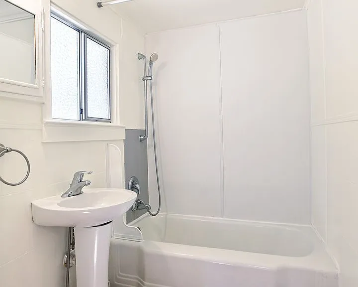 938 Madrona Beach Rd — Photo 14