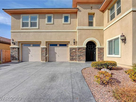 4th image of 8425 Killians Greens Dr
