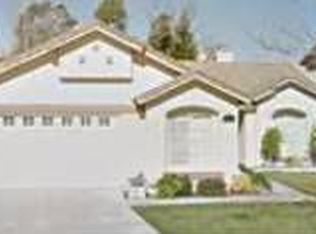 2664 W Fairview Dr, Rialto, CA 92377
