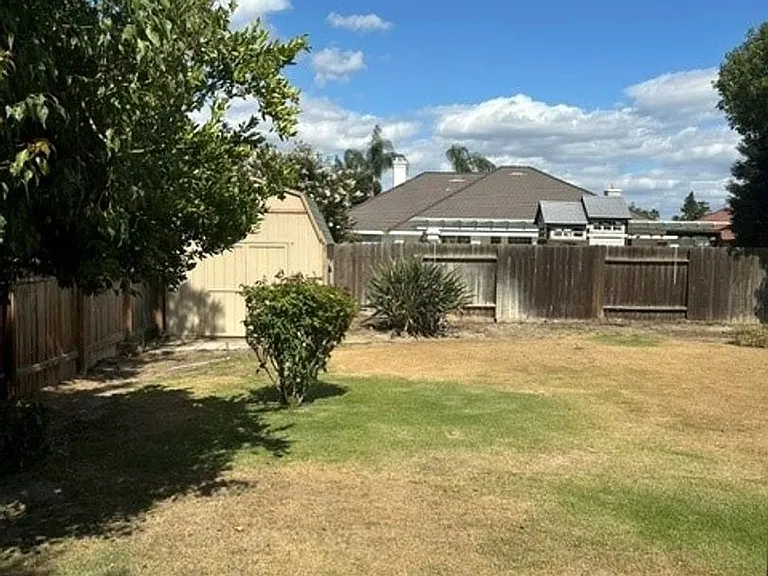 2112 Classen St — Photo 22