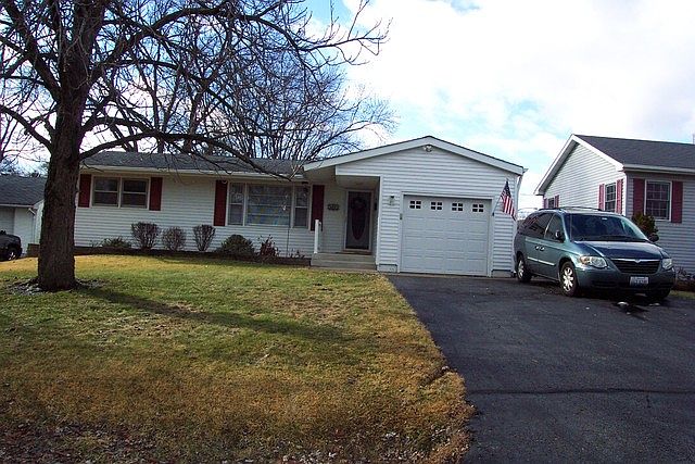 1st image of 5405 Highland Dr