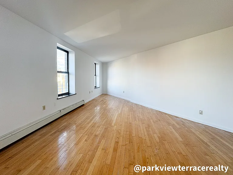 556 Dahill Rd #3F — Photo 8