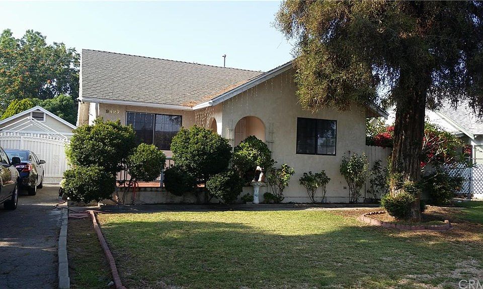 1st image of 9427 De Adalena St
