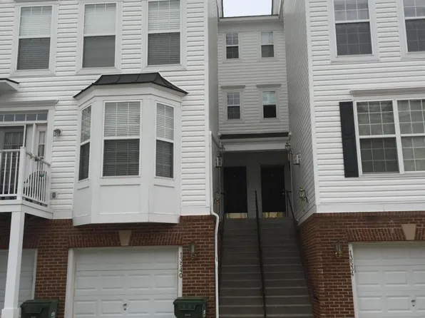 13538 Davinci Ln #49, Oak Hill, VA 20171