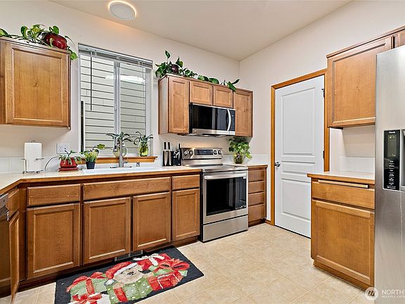 5th image of 17424 93rd Avenue Ct E