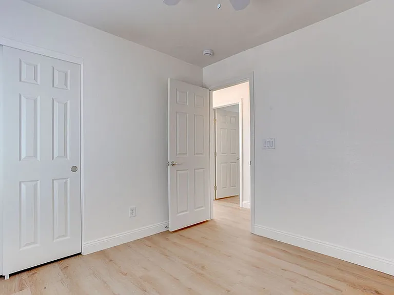 6540 Slate Springs Ct — Photo 21