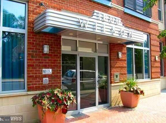 2nd image of 1800 Wilson Blvd #250