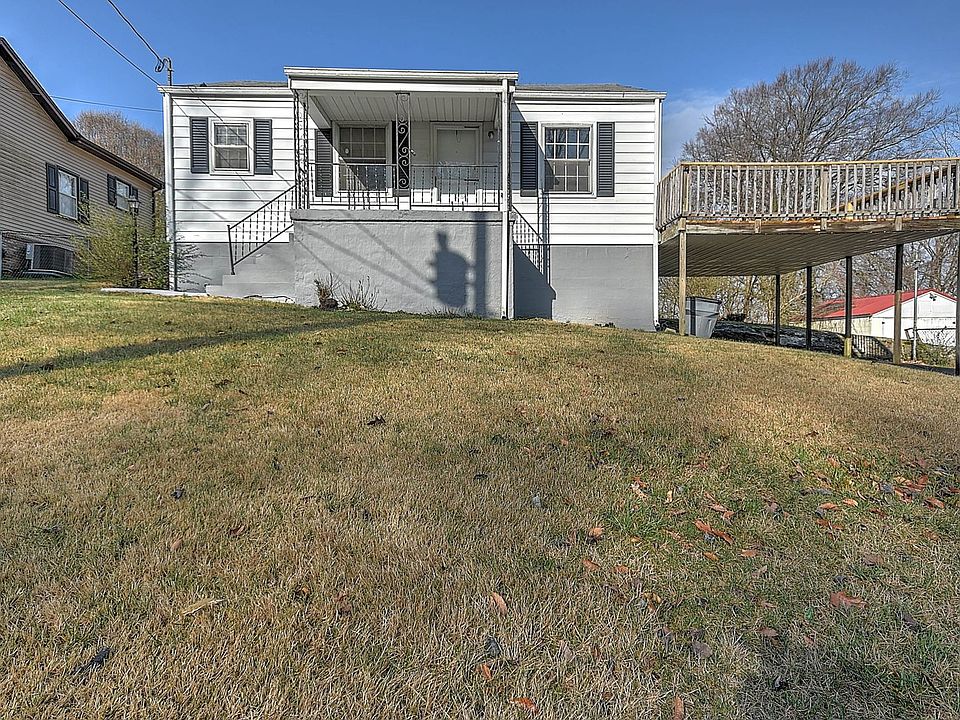 1st image of 1528 Valley Dr