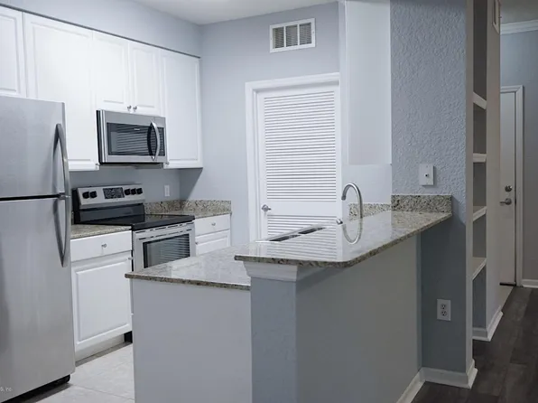 8539 W Gate Pkwy Unit 624, Jacksonville, FL 32258