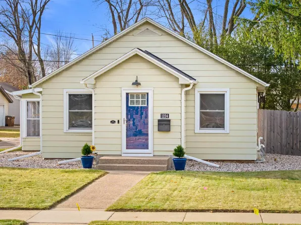1224 FRONTENAC AVENUE, Stevens Point, WI 54481