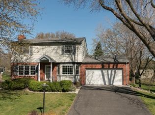 325 Dakota Ave S, Golden Valley, MN 55416