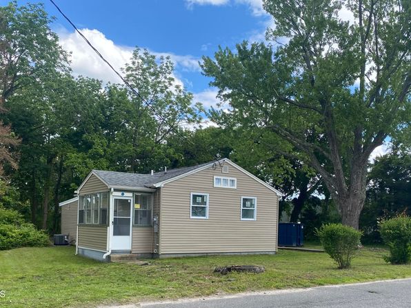 115 Parker Ave