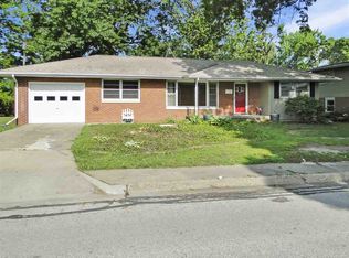 108 Jana Rd, Macomb, IL 61455