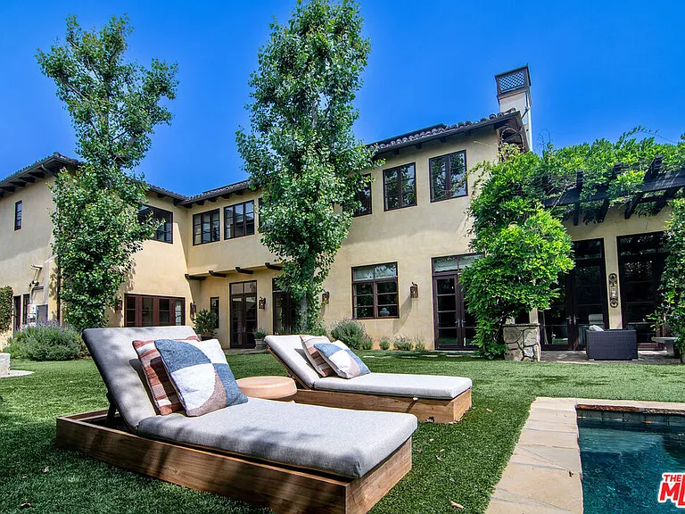 1221 Minorca Dr — Photo 42