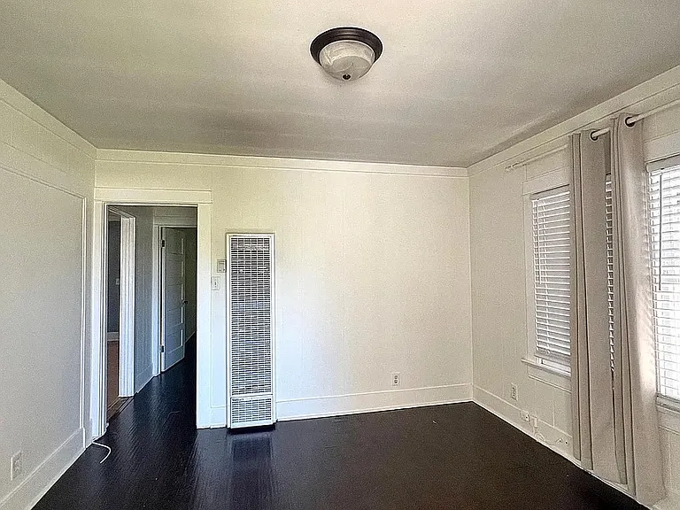 918 1/2 Palm Ave #D — Photo 9