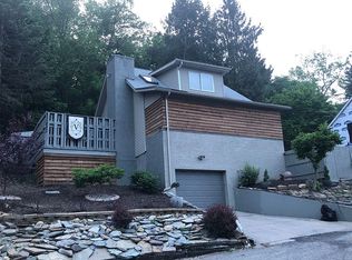 3401 Clinton St, Bellaire, OH 43906