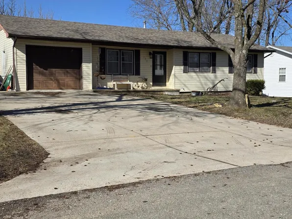 103 N Julie Avenue, Mansfield, MO 65704