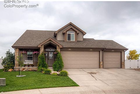 1st image of 692 Shoshone Ct