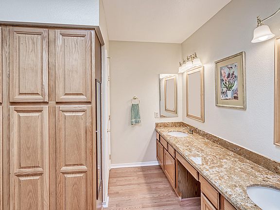 4th image of 64255 E Golden Spur Ct