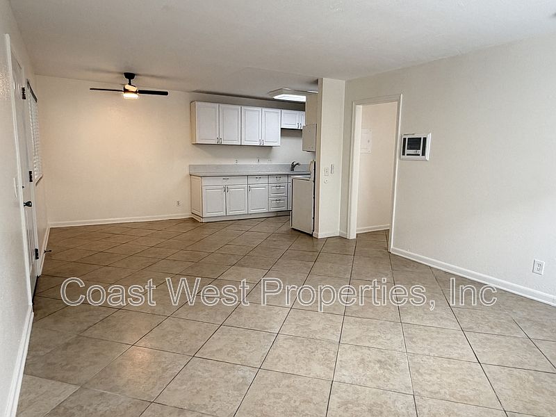 1st image of 3840 Carlsbad Blvd APT 3