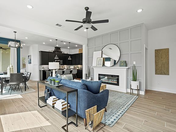 3rd image of 7922 Starfish Arbor Dr