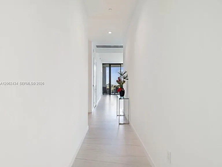 2811 S Bayshore Dr #5C — Photo 19