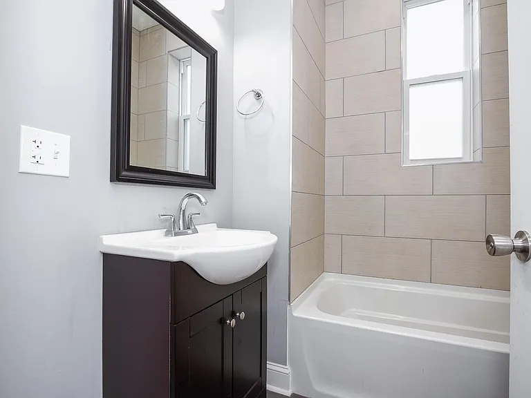 7322 S Langley Ave #1 — Photo 7
