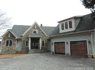 3153 Lakeside Cir, Belmont, NC 28012