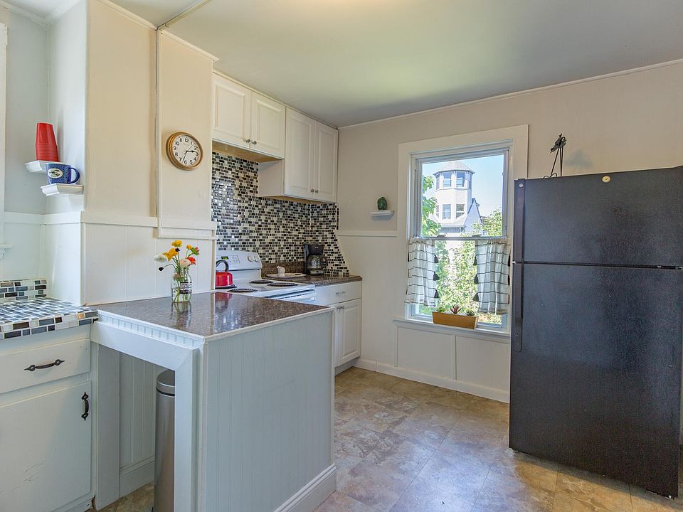 78 Atlantic St #2, Portland, ME 04101 | Zillow