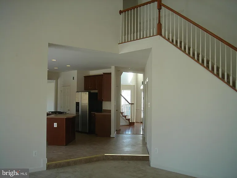 11225 Suffolk Dr — Photo 7