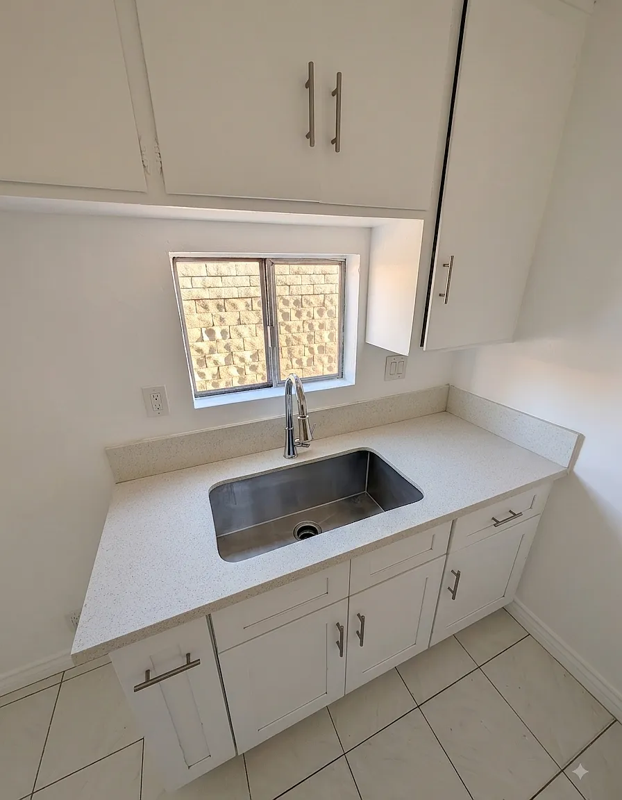 2 bed, 800 sqft, $2,195 — Photo 4